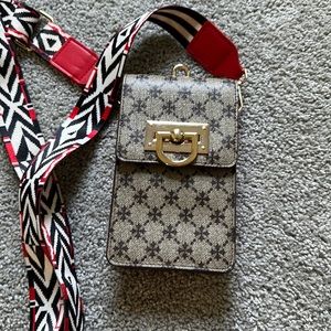 Mini cross body bag